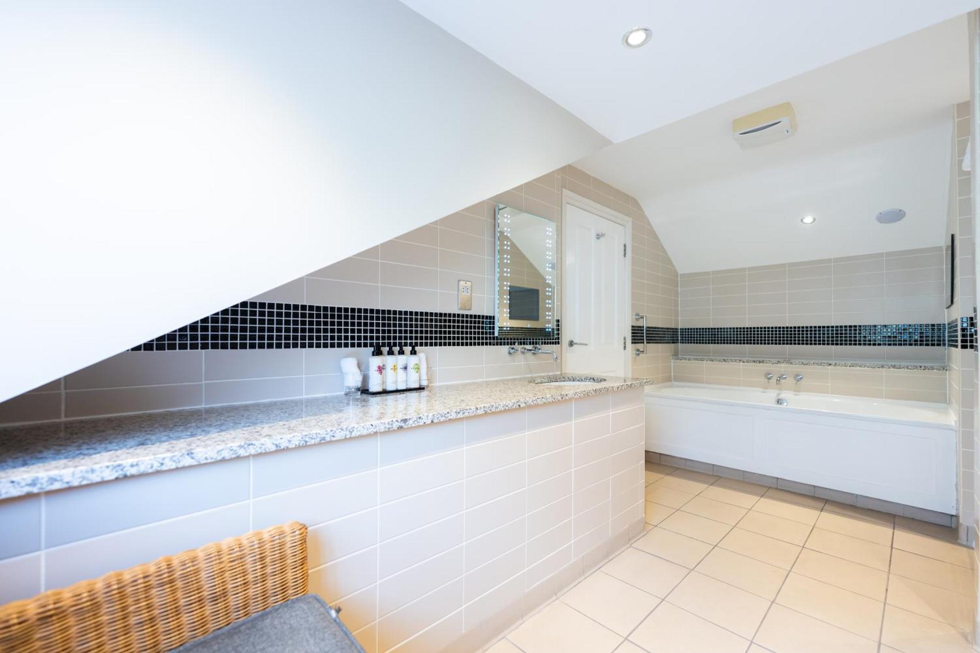 Rothay Garden By Harbour Hotels Грасмир Номер фото